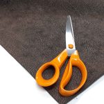 caviar műbőr 04 ollóval